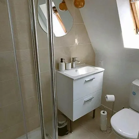 Chic Roberta A - Parking Gratuit, Gare De Et St-pierre-des-corps Tgv & Parc Expo Apartamento *
